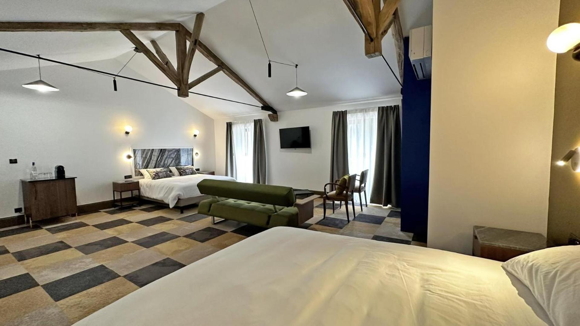 Le Manoir Des Perrieres Bed & Breakfast Рошуар Екстериор снимка