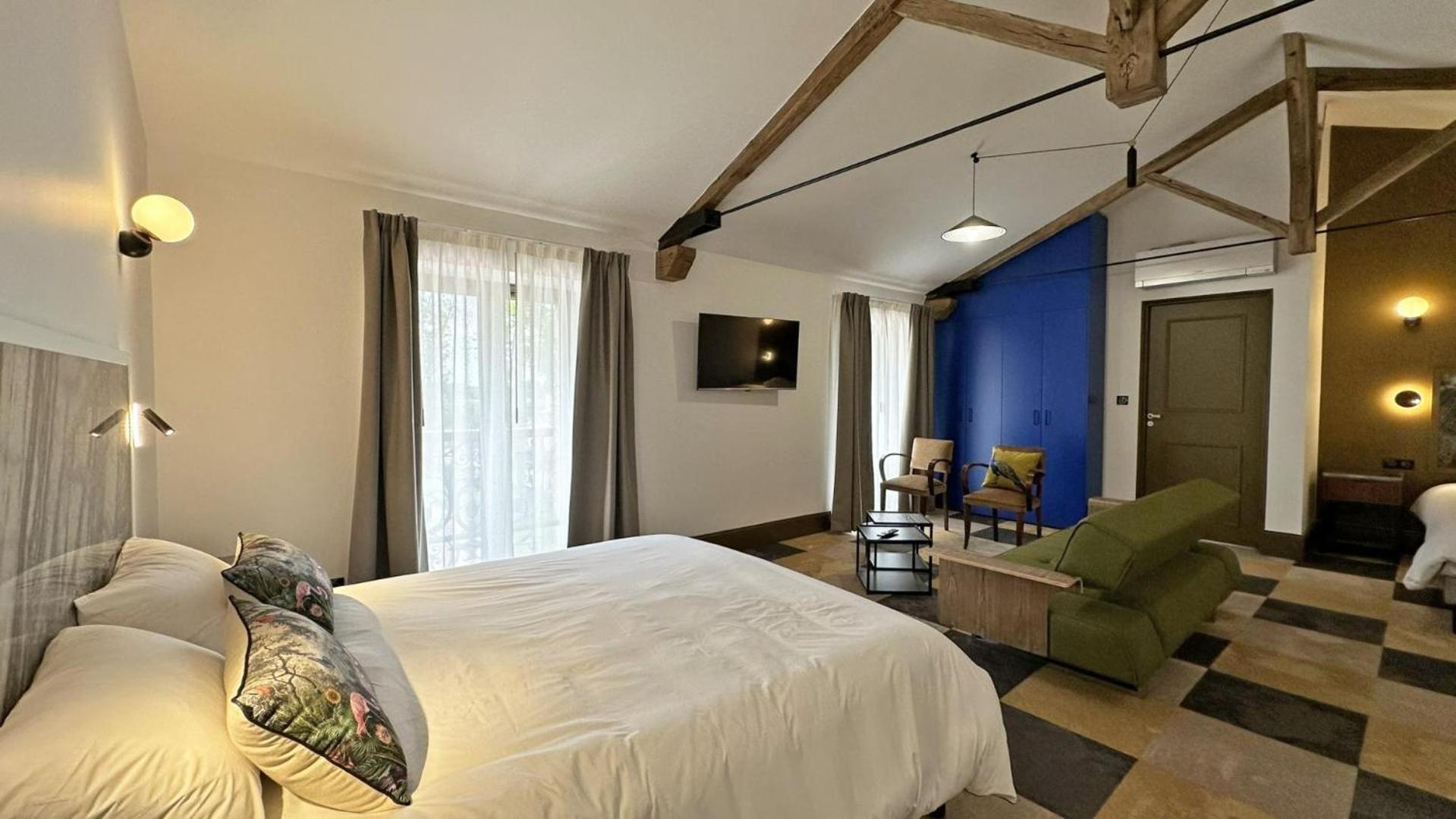 Le Manoir Des Perrieres Bed & Breakfast Рошуар Екстериор снимка