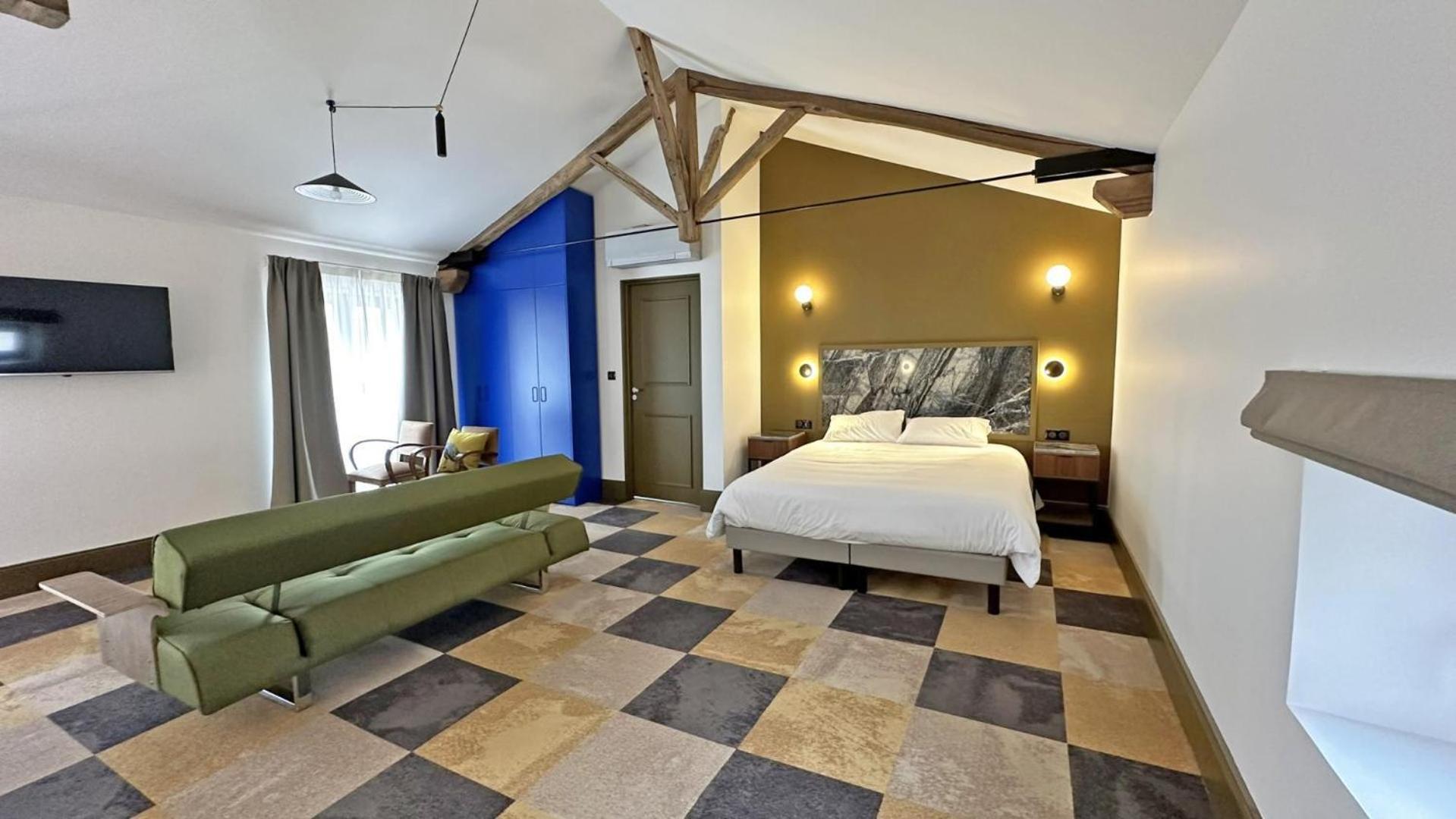 Le Manoir Des Perrieres Bed & Breakfast Рошуар Екстериор снимка