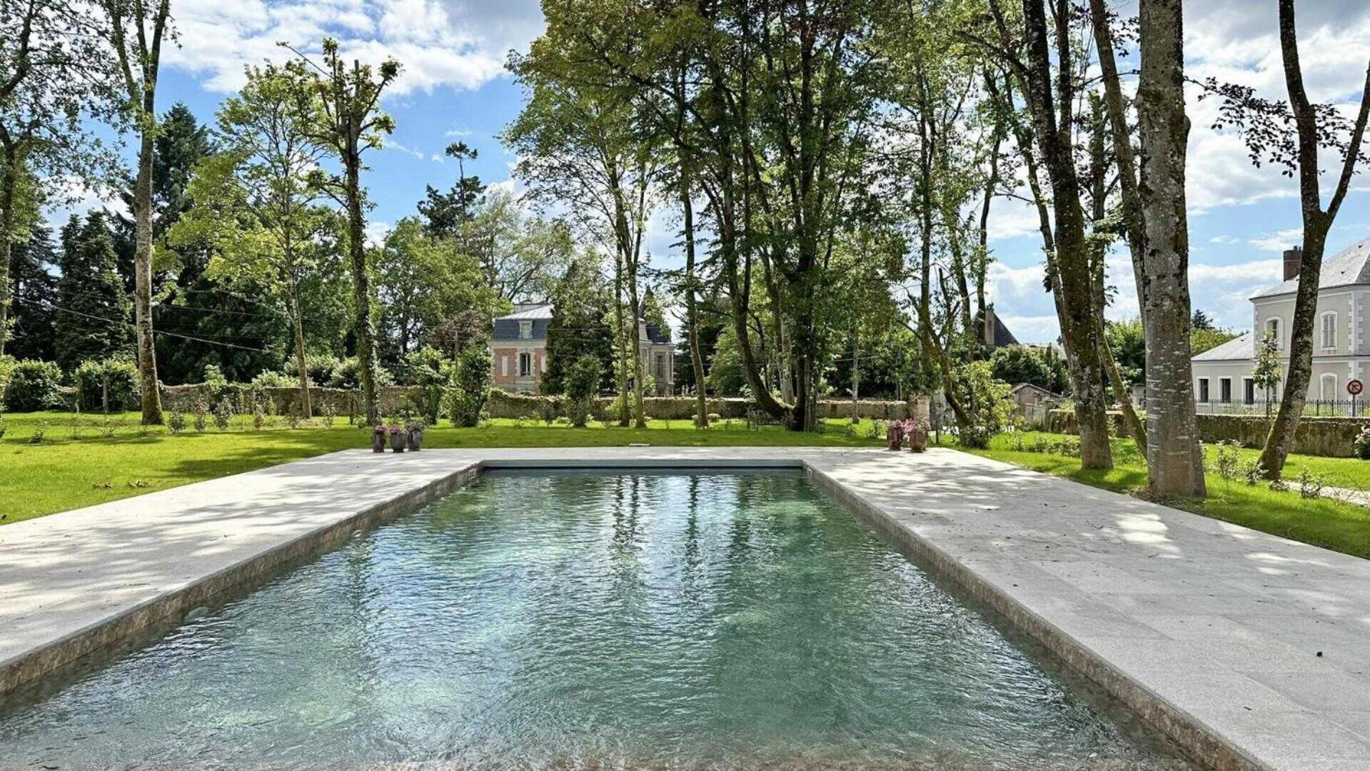 Le Manoir Des Perrieres Bed & Breakfast Рошуар Екстериор снимка